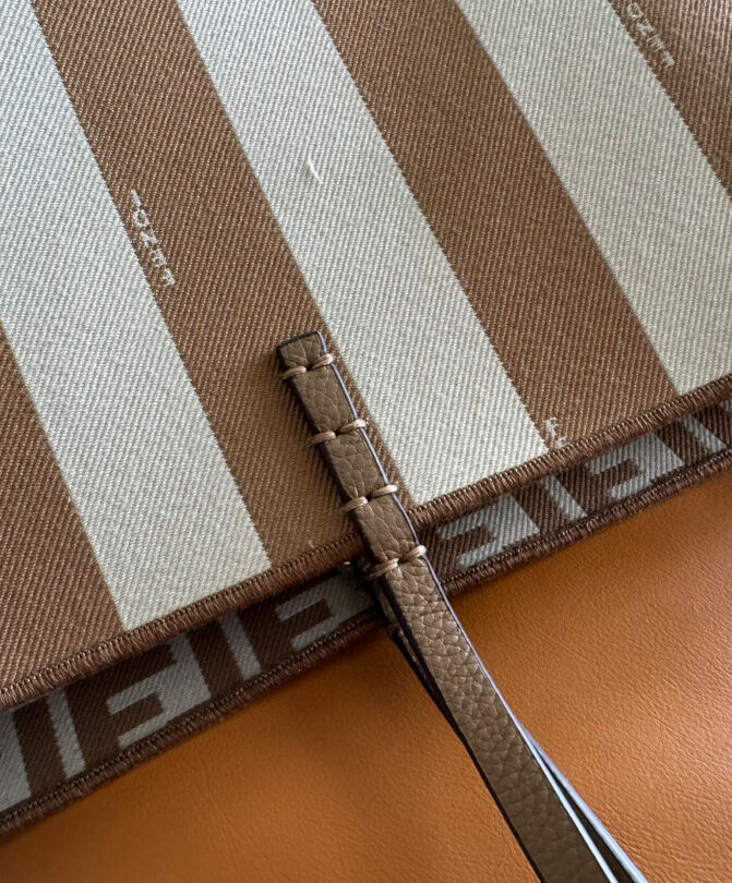Fendi Large Roll 8BH425